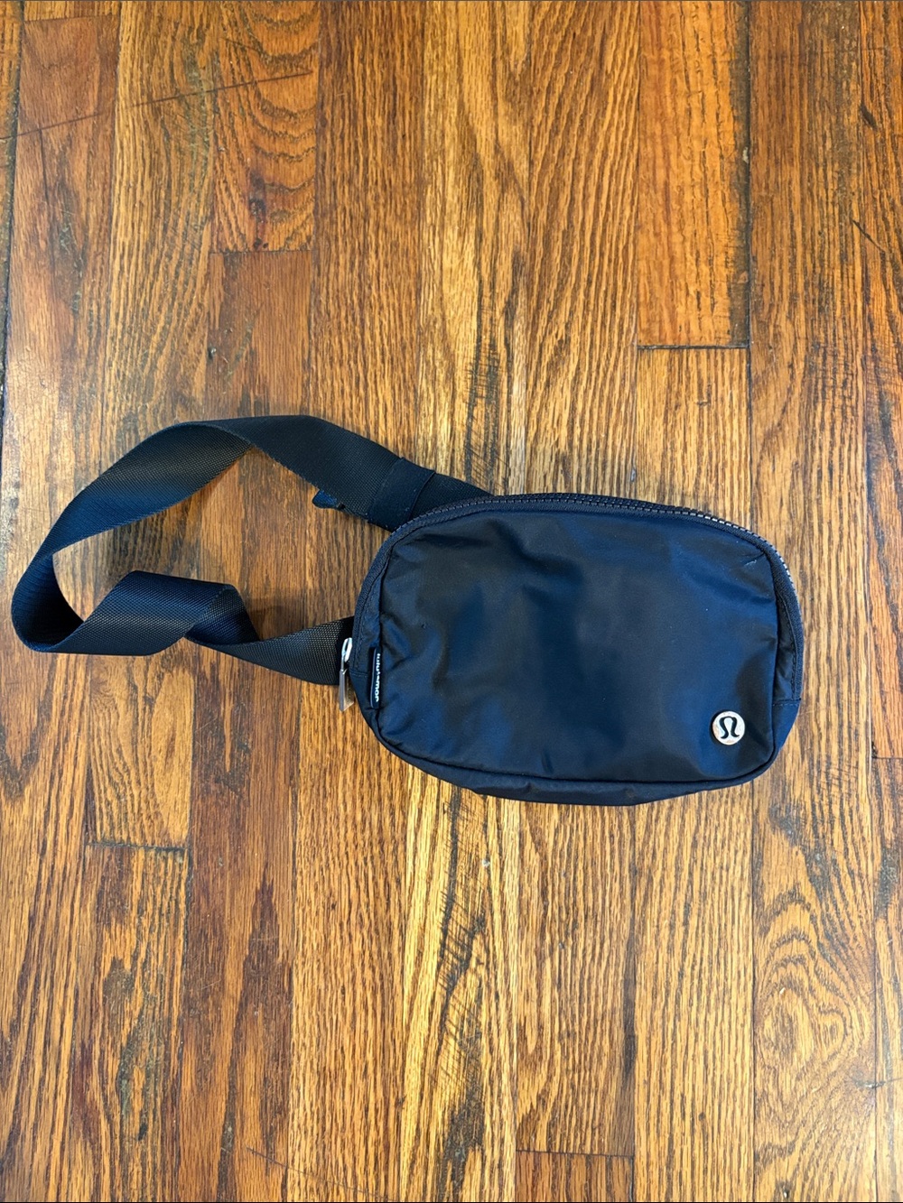 🎉lululemon athletica Black Small Belt Bag with Adjustable Strap